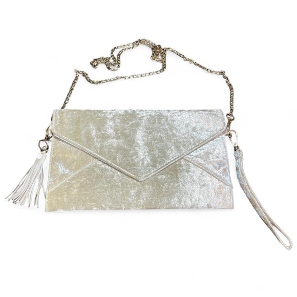 Ivory Large Velvet Envelope Shaped Crossbody Bag With Gold Chain and Tassel - Picture 1 of 6